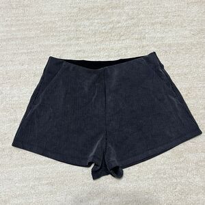 Lululemon Ribbed Softstreme High Rise Shorts Black 2 Inch Inseam Size 8 W7CPNS